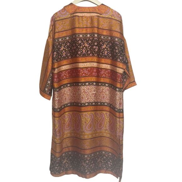DR2 Kimono Duster Caftan Womens S/M Orange Paisley Floral Satin Boho Cover Up - Picture 3 of 6